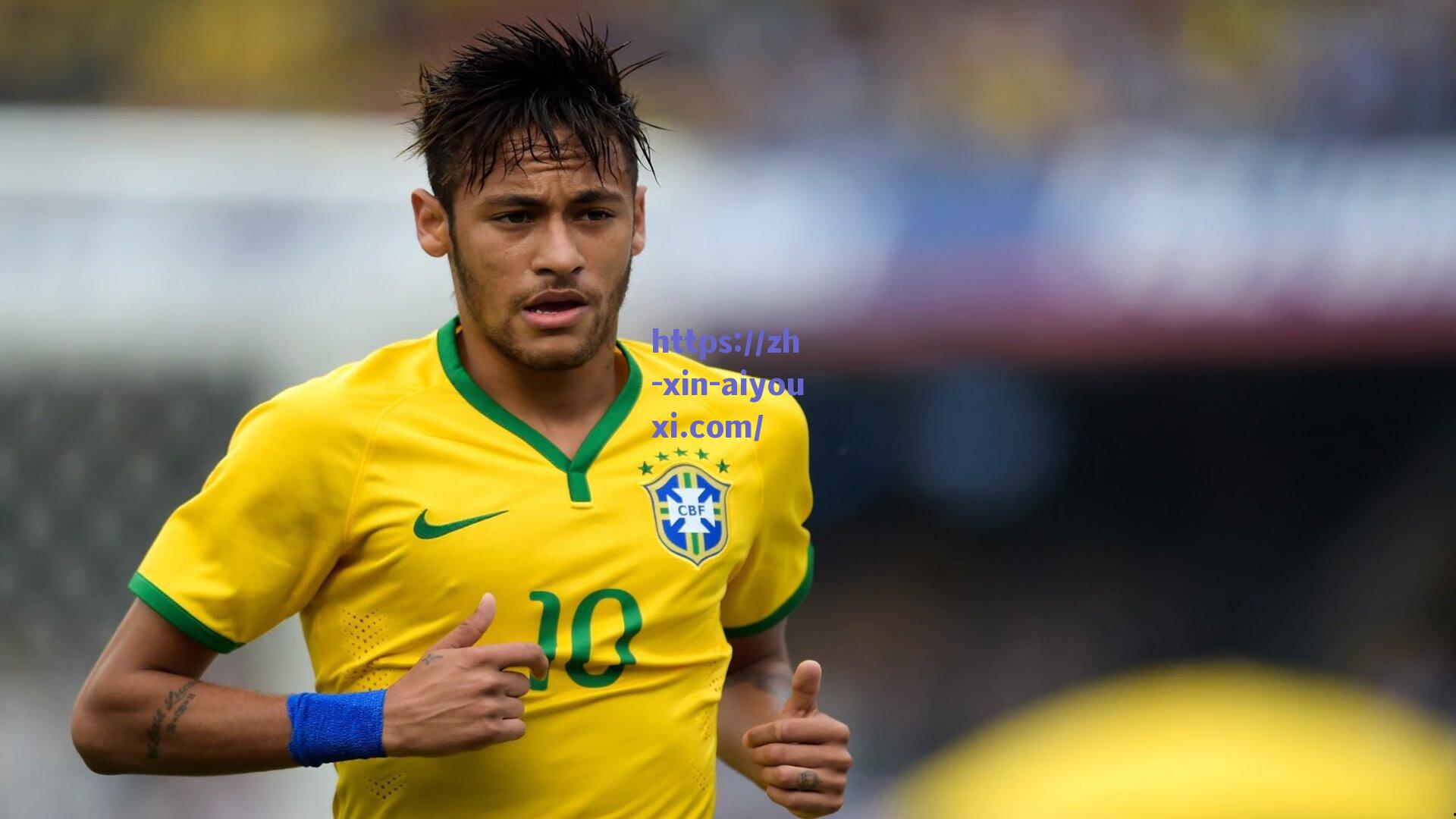 杨晨传奇仍在心中回响，日本后腰德甲独造四球震撼足坛